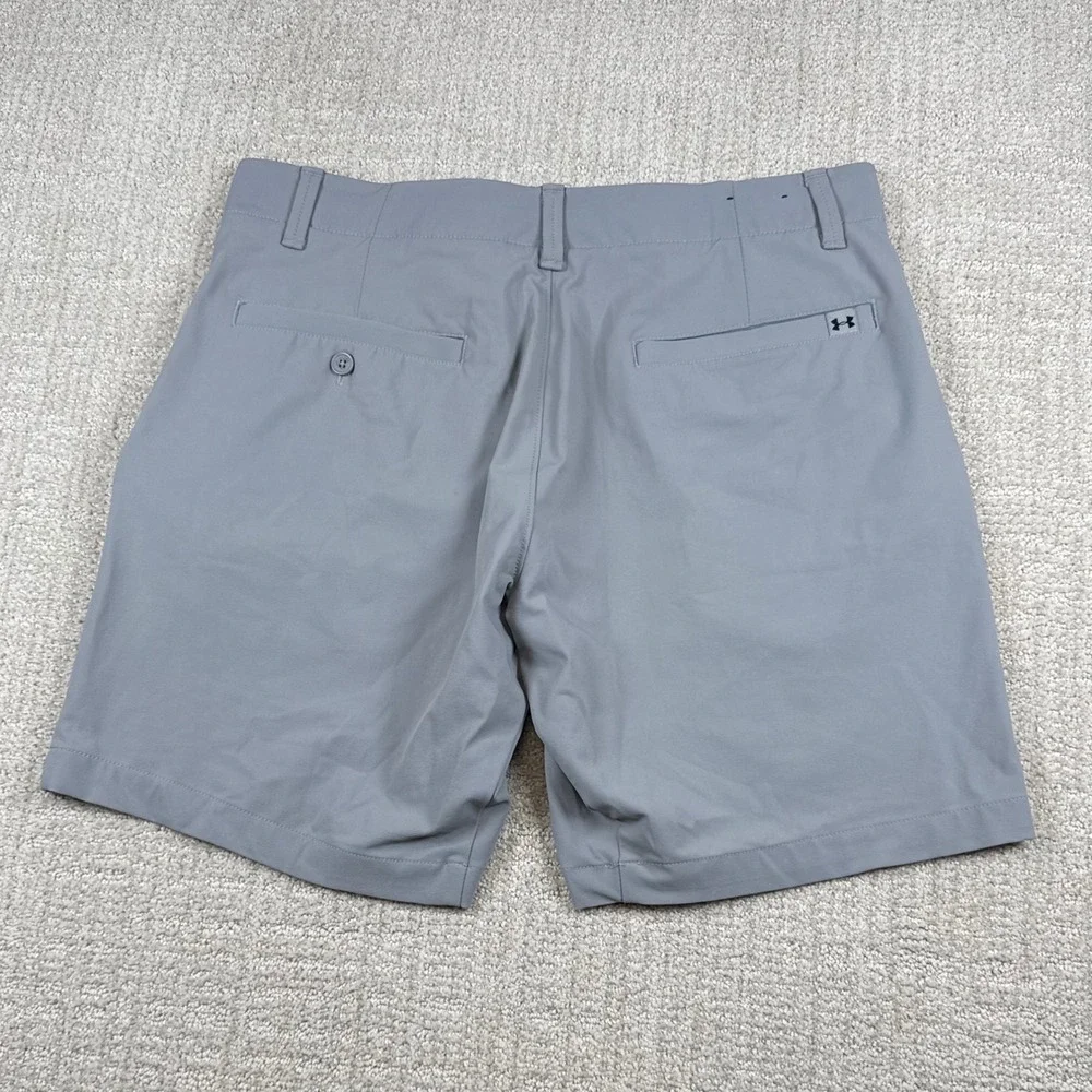 Under Armour Men's 36 Gray Iso-Chill 9" Stretch Waist Performance Golf Shorts - Picture 3 of 9